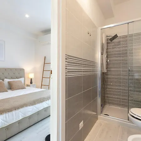 Apartment Attico 29 *