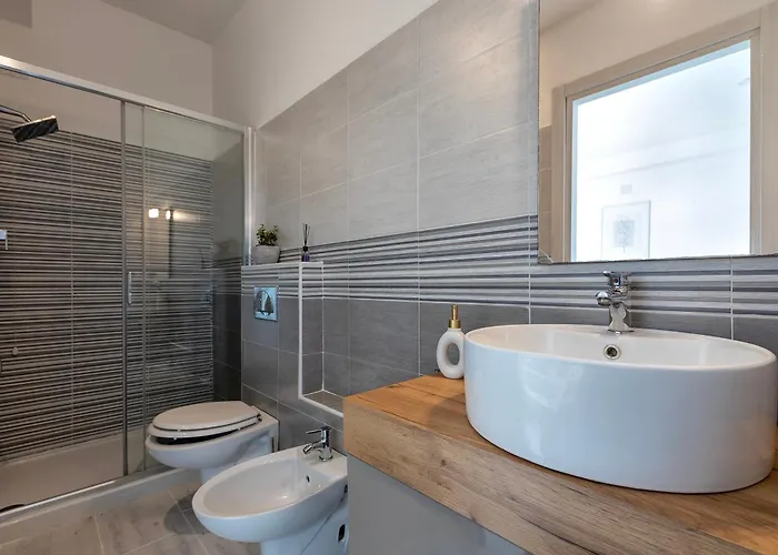 Apartman Attico 29 *